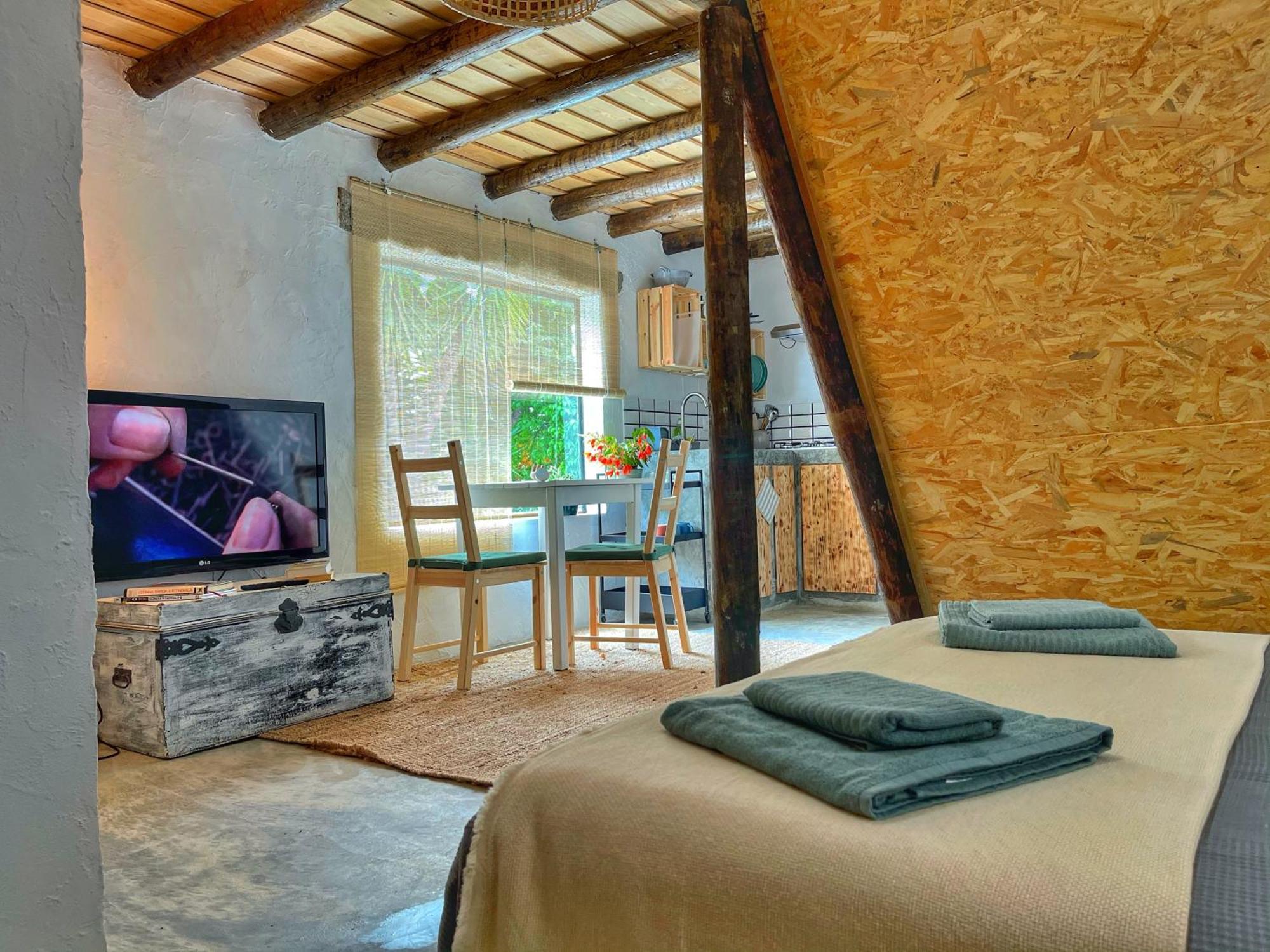 Casa Rico Frade Garden Otel São Pedro do Corval Oda fotoğraf