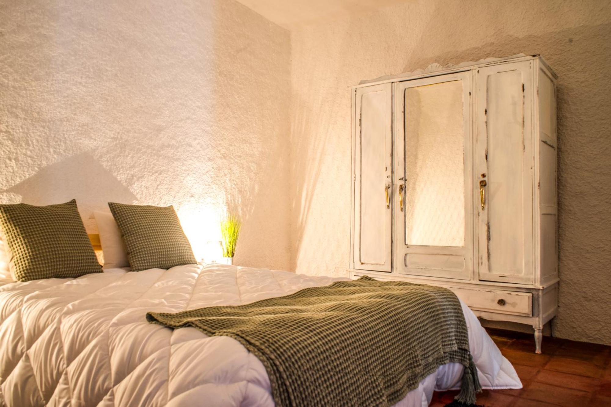 Casa Rico Frade Garden Otel São Pedro do Corval Oda fotoğraf